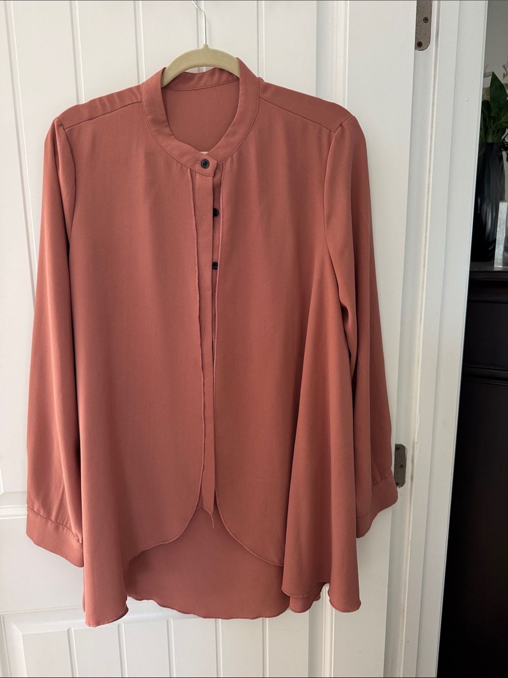 Womens Mandarin Collar Blouse - Dusty Rose